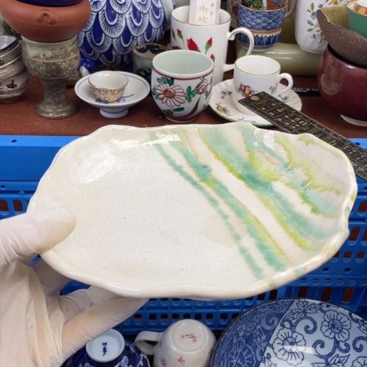 他家瓷器真美…开播了