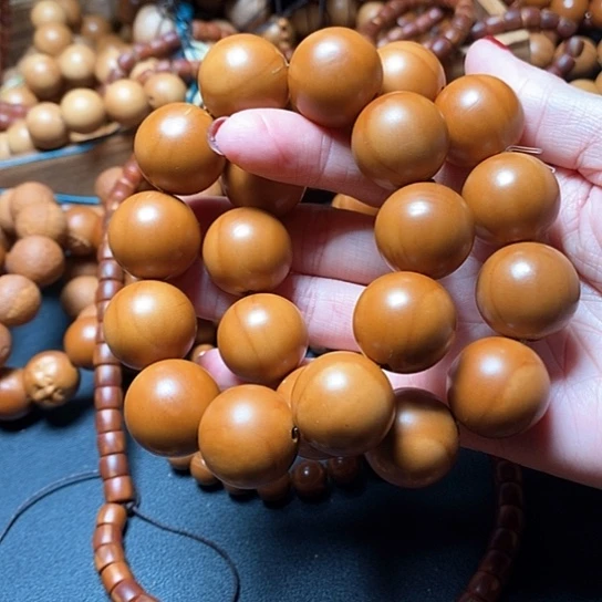 橄榄核手串/手链黑**心2.1尺寸光珠2串