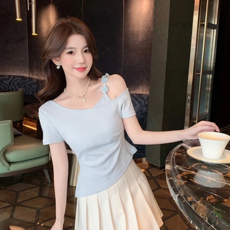 纯欲2025减龄花边肩带短袖T恤女夏季甜辣妹斜肩修身上衣露肩