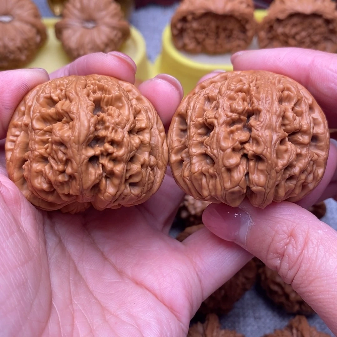 文玩核桃把件毕业绝配肉球粗筋44尺