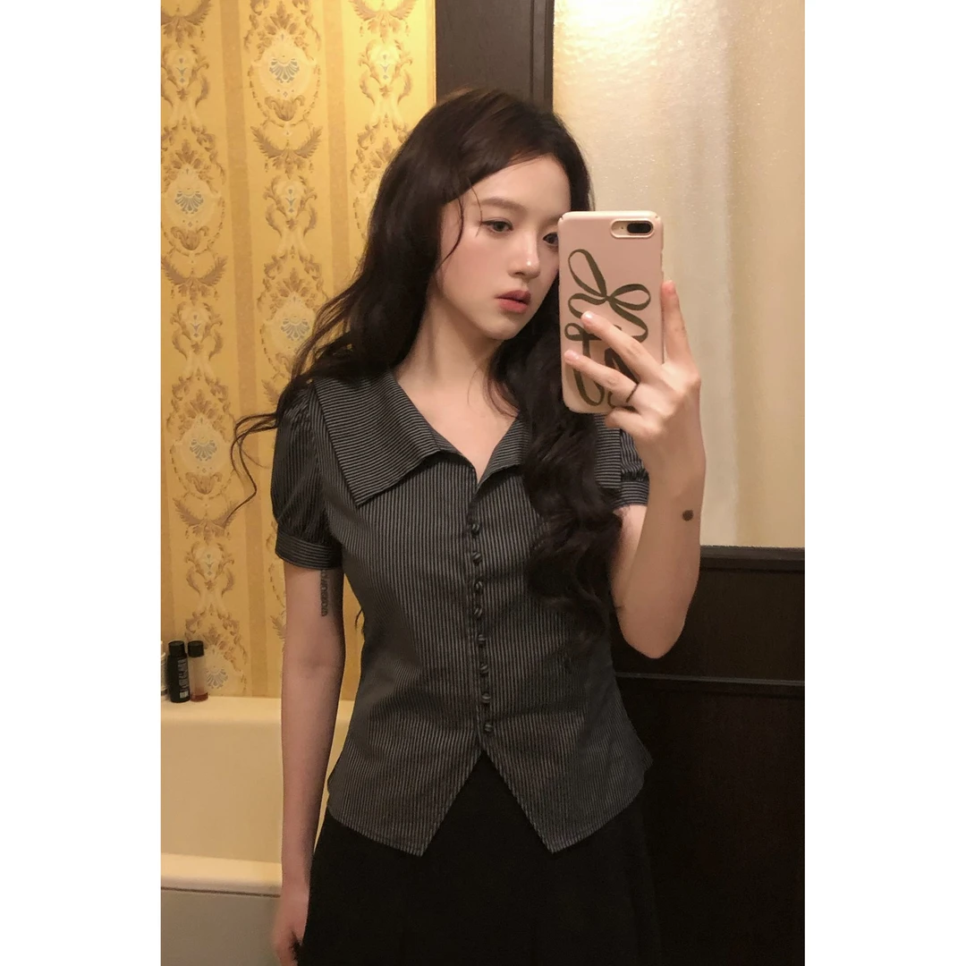 黑白条纹翻领v领收腰复古衬衫女夏季设计感泡泡袖小众上衣休闲百