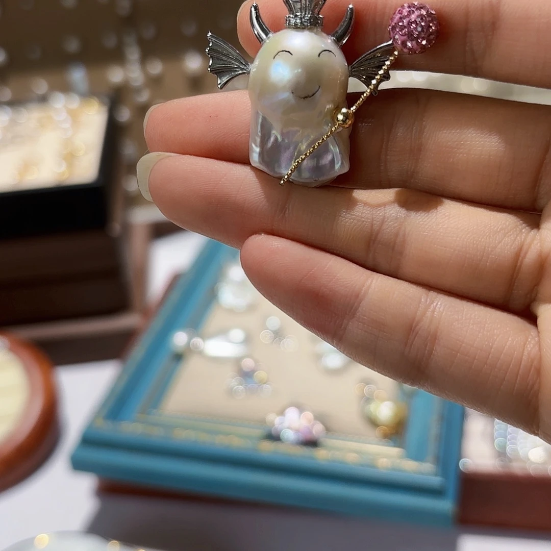 颈饰银S925镶嵌淡水珍珠