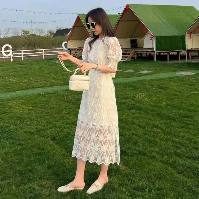 法式温柔复古修身显瘦蕾丝裙子超仙重工菱格勾花中长款公主连衣裙