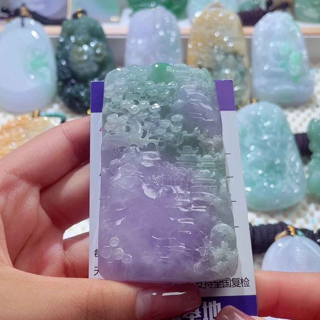 颈饰未镶嵌翡翠山水