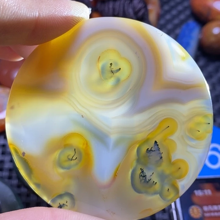 玛瑙/玉髓颈饰未镶嵌君