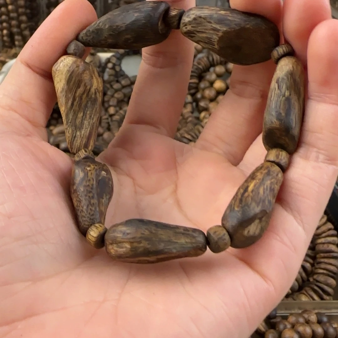 B***～沉香手串奇楠手串10.8克