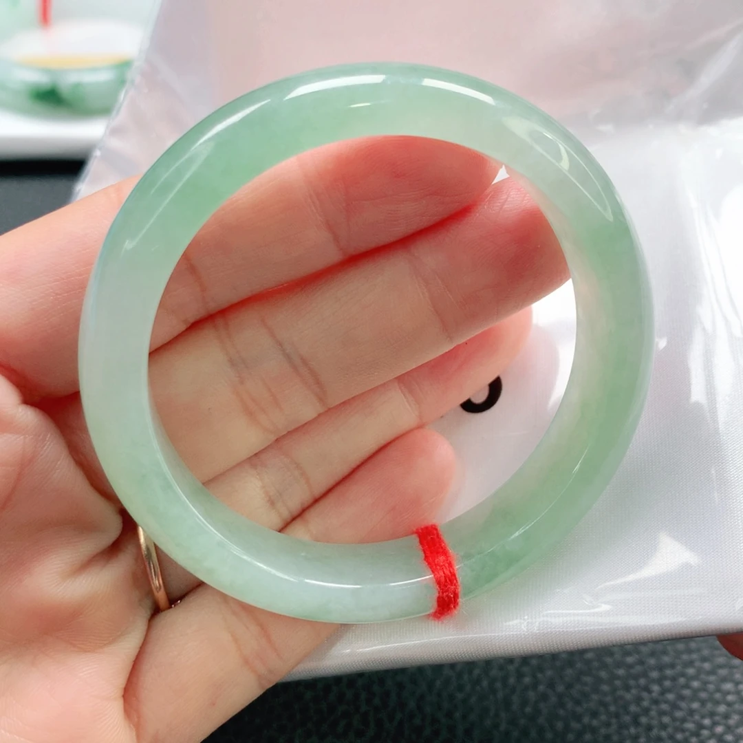 未镶嵌手镯翡翠52正