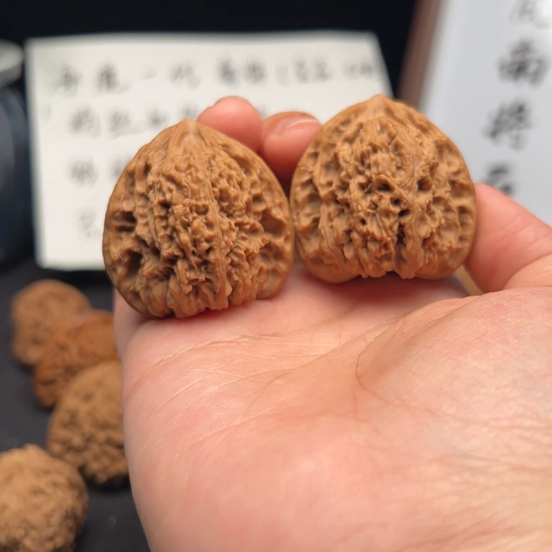张***吊坠文玩核桃涿鹿南疆一代