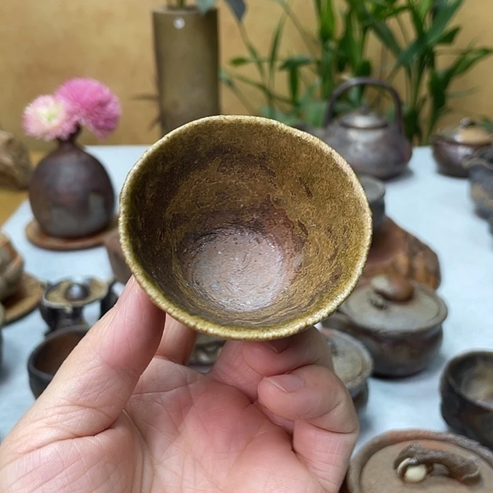 森丁斋的主人杯好