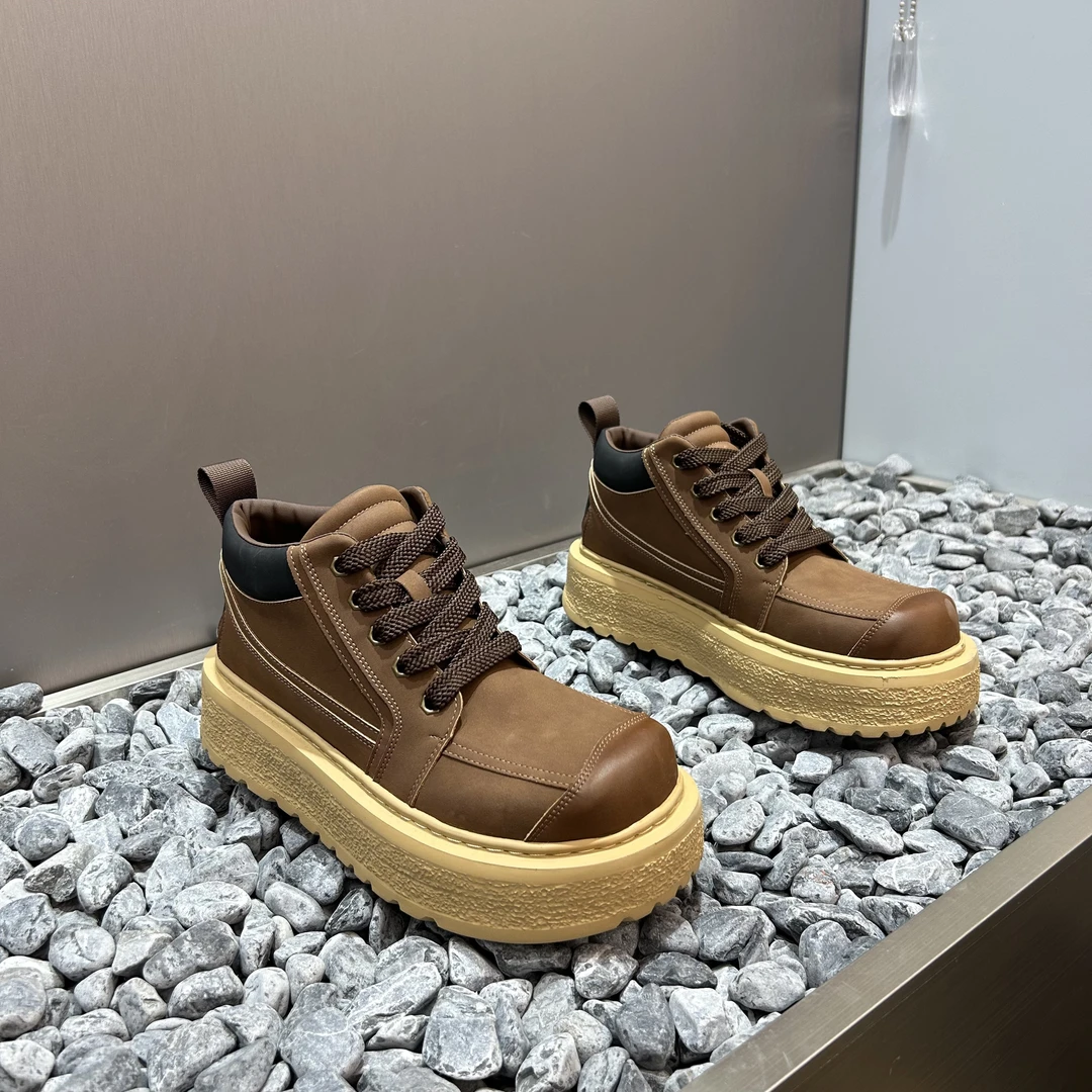 2025秋季新款男士厚底防滑耐磨中帮皮面透气增高百搭潮流工作靴