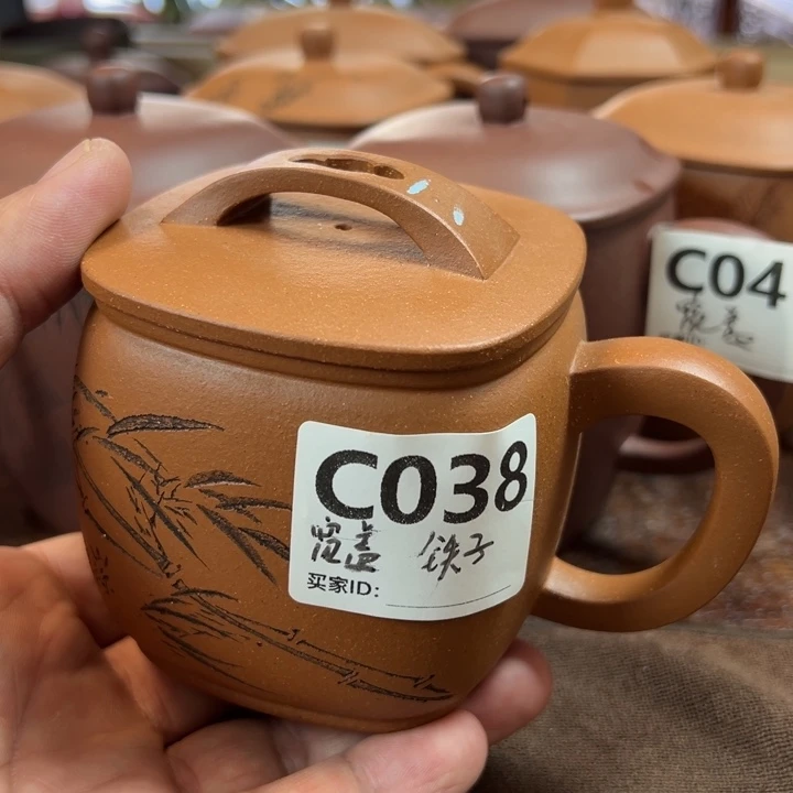 紫砂茶杯紫砂茶杯