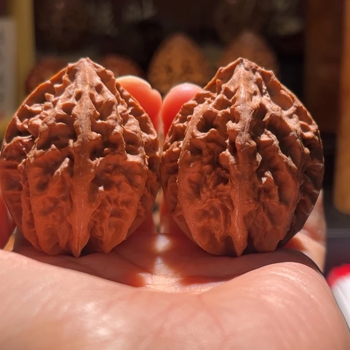 文玩核桃吊坠魔兽67