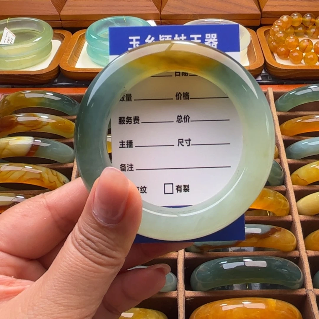 四***九蛇纹石玉未镶嵌手镯