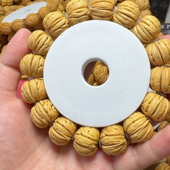 手串桃核树王纽扣