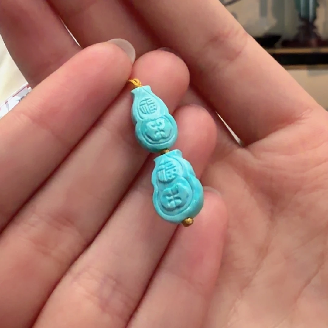 绿松石未镶嵌颈饰