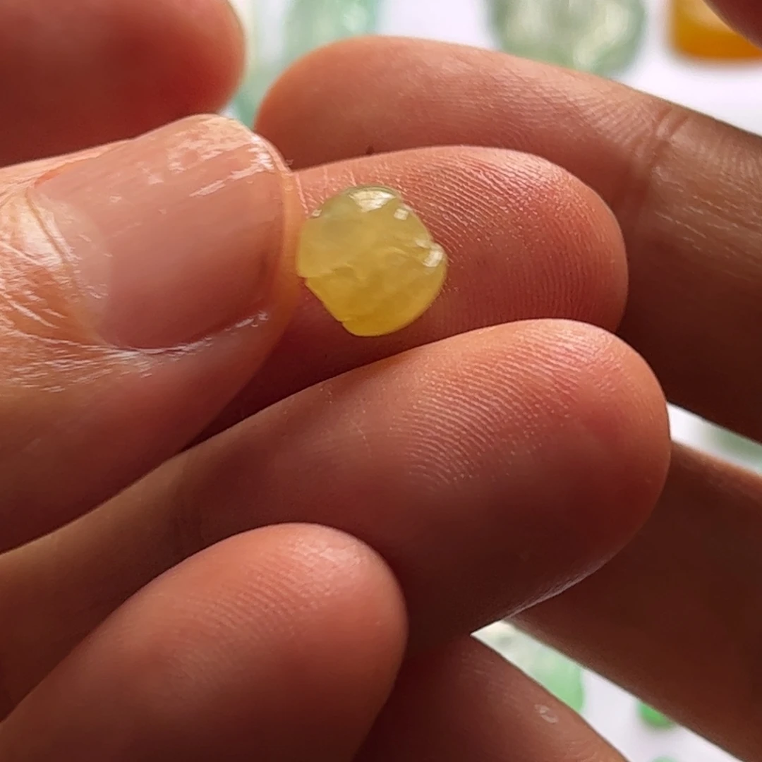 未镶嵌定制翡翠桶珠