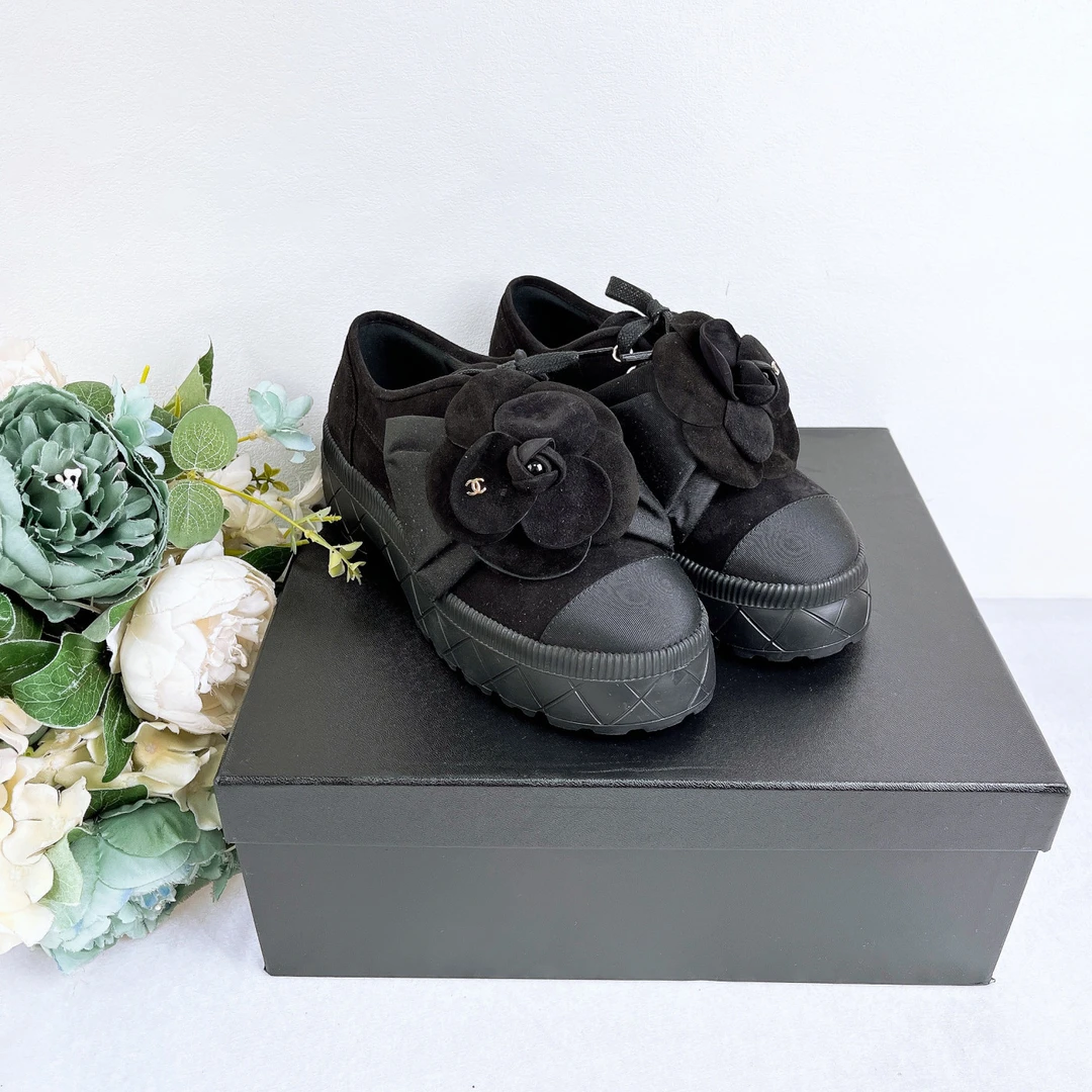 全新未使用 Chanel/香奈儿 乐福鞋/36.5码/Xsps10098