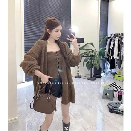 2025外套韩版慵懒宽松毛衣设计款针织风女中长感小众秋季