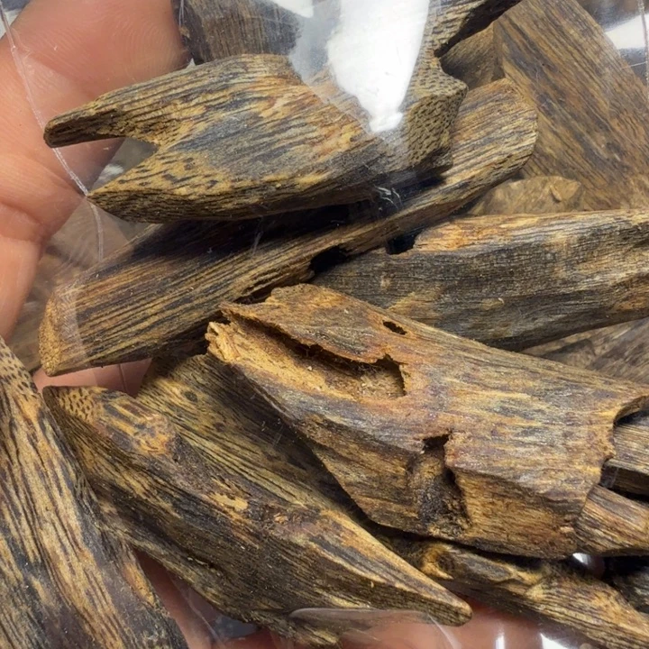 香榧木奇楠原材料40多样性发1️⃣