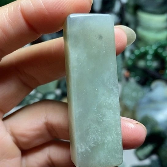 未镶嵌和田玉（糖玉）珠宝半成品