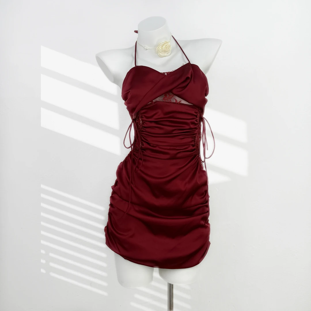 夏季冰丝气质法式睡衣女性感蕾丝拼接缎面网纱褶皱包臀吊带睡裙女