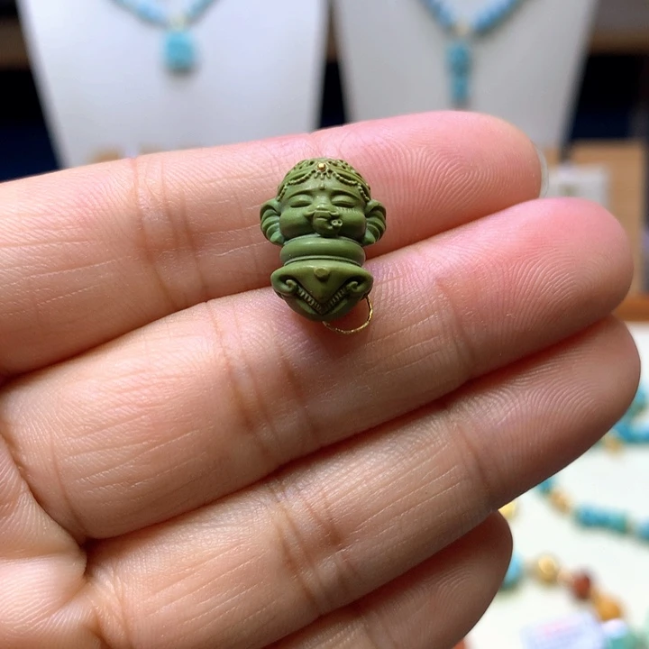 绿松石未镶嵌配饰