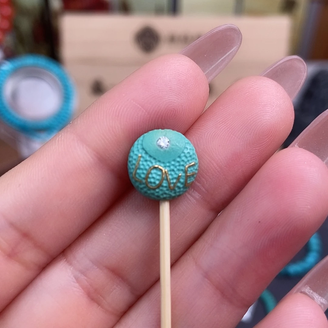 绿松石雕刻未镶嵌