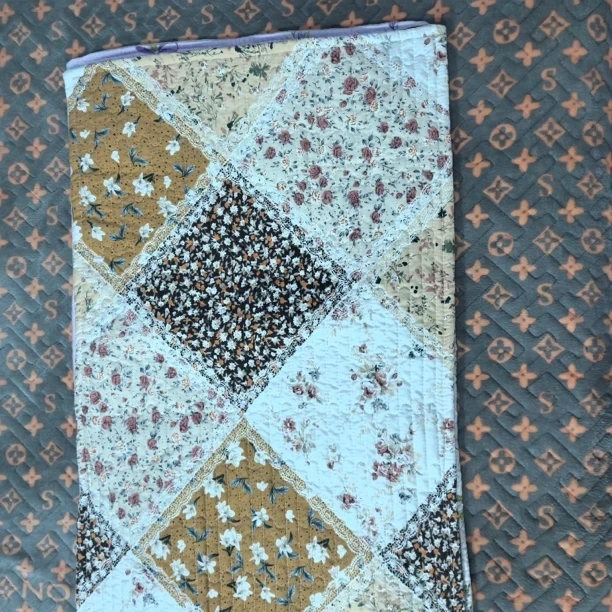 水洗棉枕套《颜色花型随机》48✕74一对装