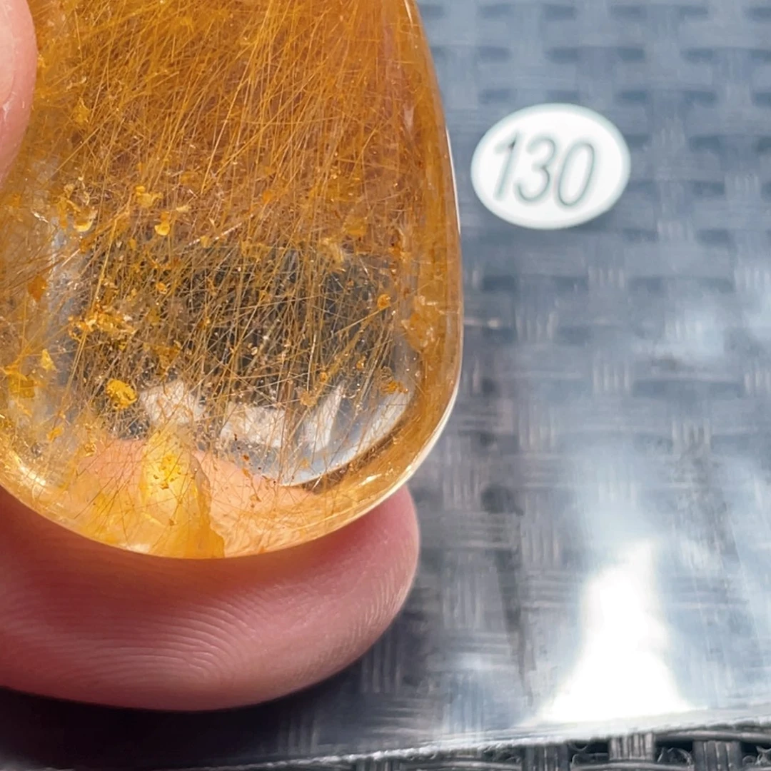 【闪购商品】颈饰未镶嵌水晶?