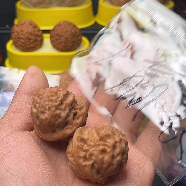 大***嘉把件文玩核桃文玩核桃手把件宫灯