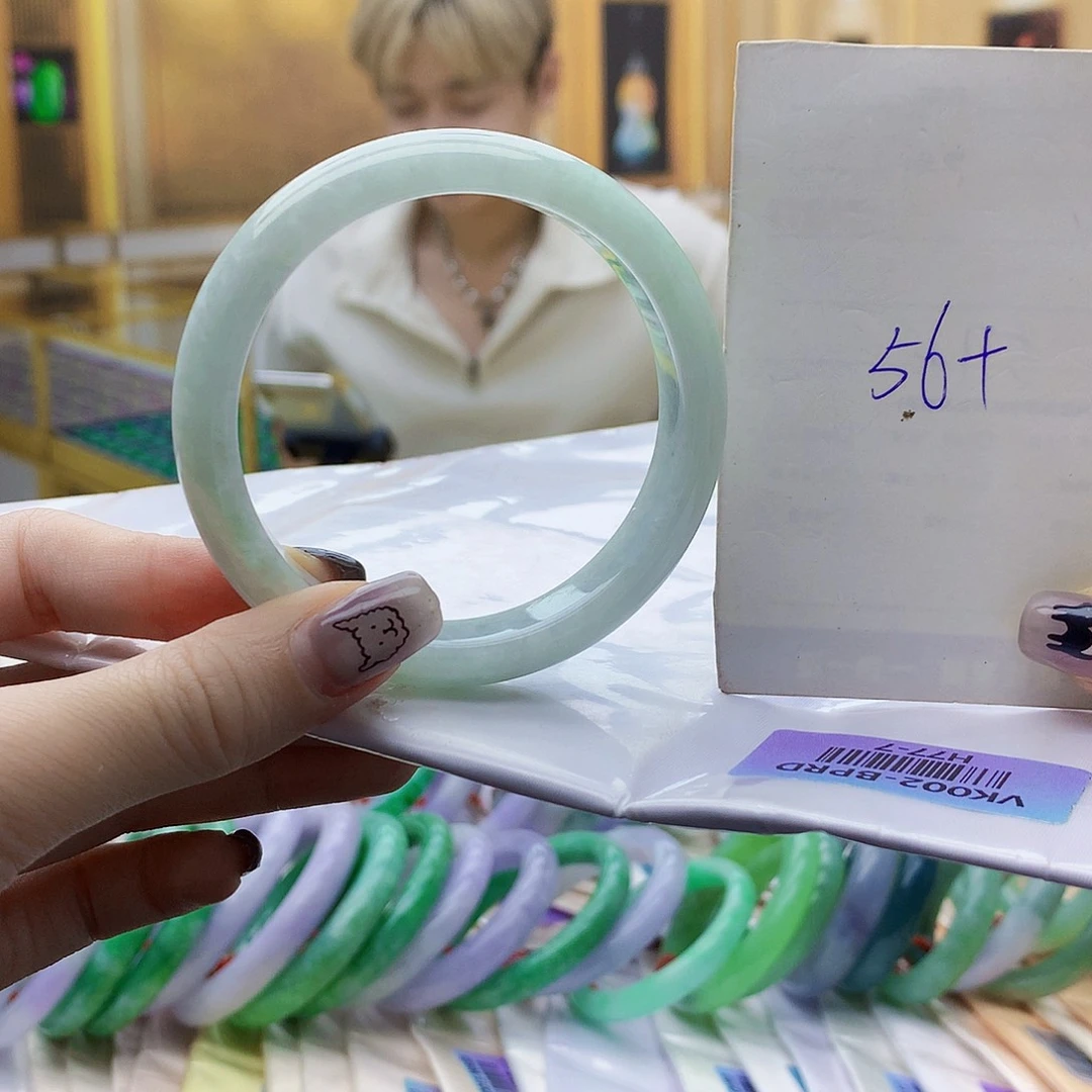 翡翠未镶嵌手镯vbh