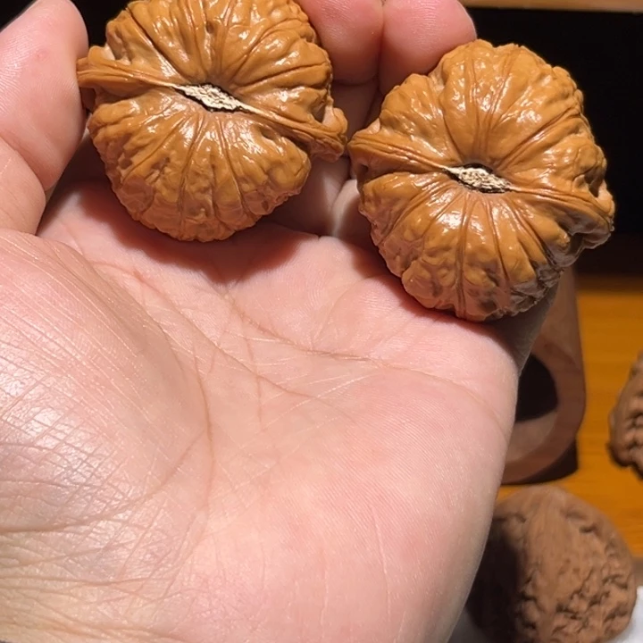 蓝***r44尺寸南瓜墩打底
