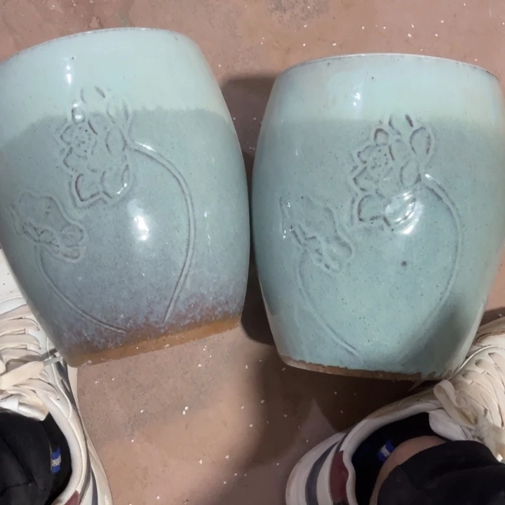 紫砂花盆口径18高度24两只正品