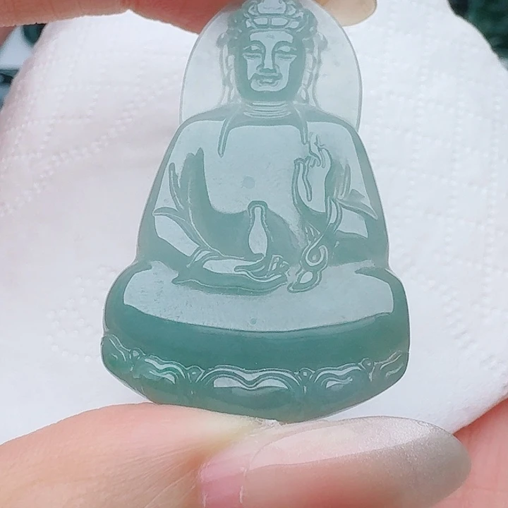 颈饰未镶嵌翡翠天然的A货翡翠多样性发其一