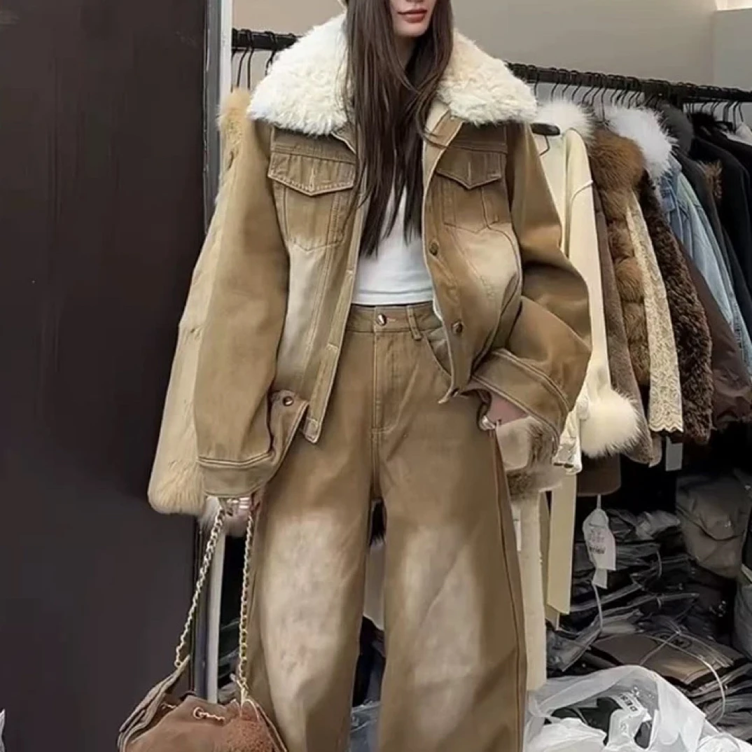 2025冬款新款复古水洗撞色可拆卸毛领牛仔外套高腰直筒阔腿裤套装