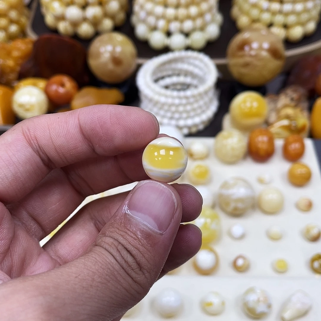 蜜蜡未镶嵌珠宝奇石13.8mm【溶洞拉丝金瓷白】圆珠