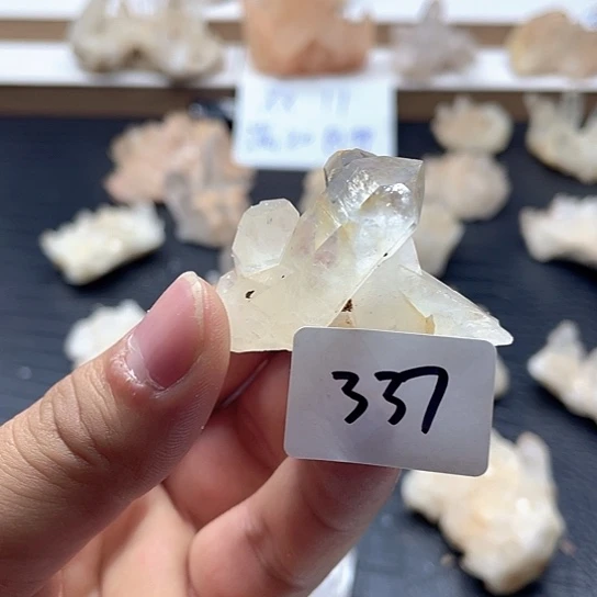 大型摆件（非配饰）未镶嵌水晶