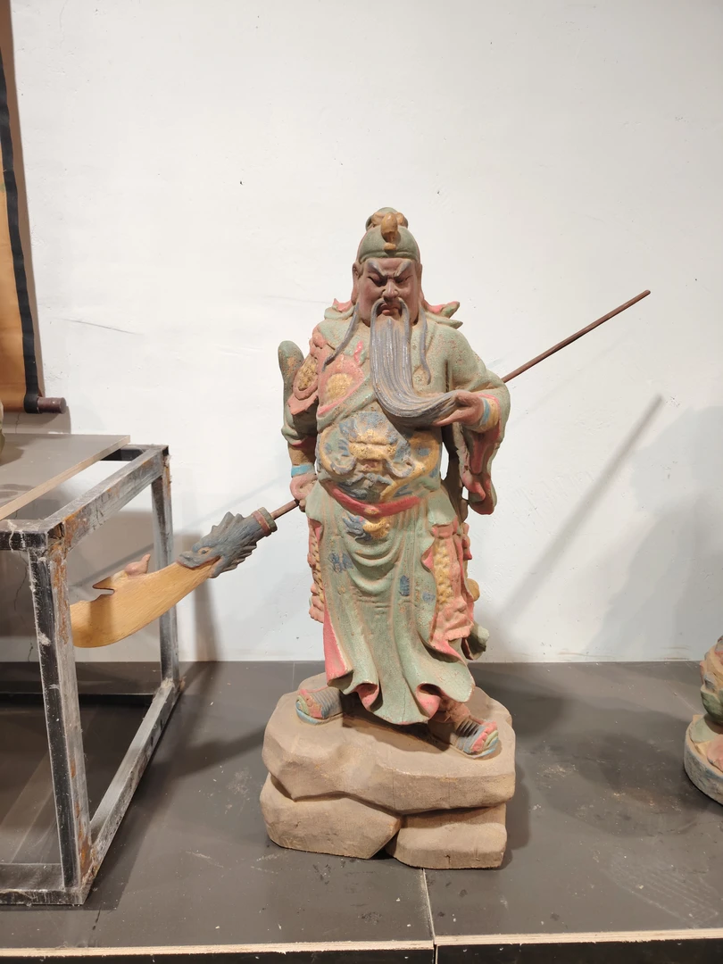 楠木彩绘人物像木雕78厘米木质家用