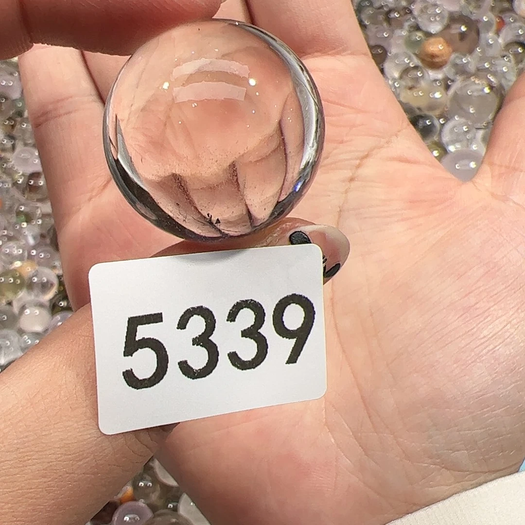 未镶嵌水晶大型摆件（非配饰）