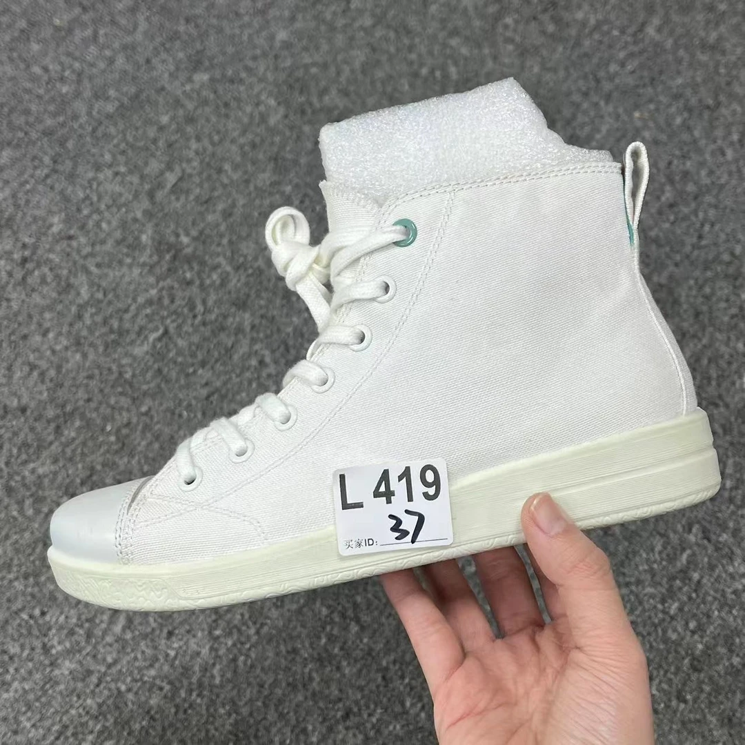 3号上新款男女高端户外休闲鞋 L419