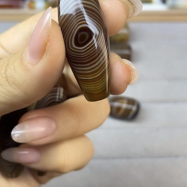 赞***赞玛瑙/玉髓散珠vvvvv