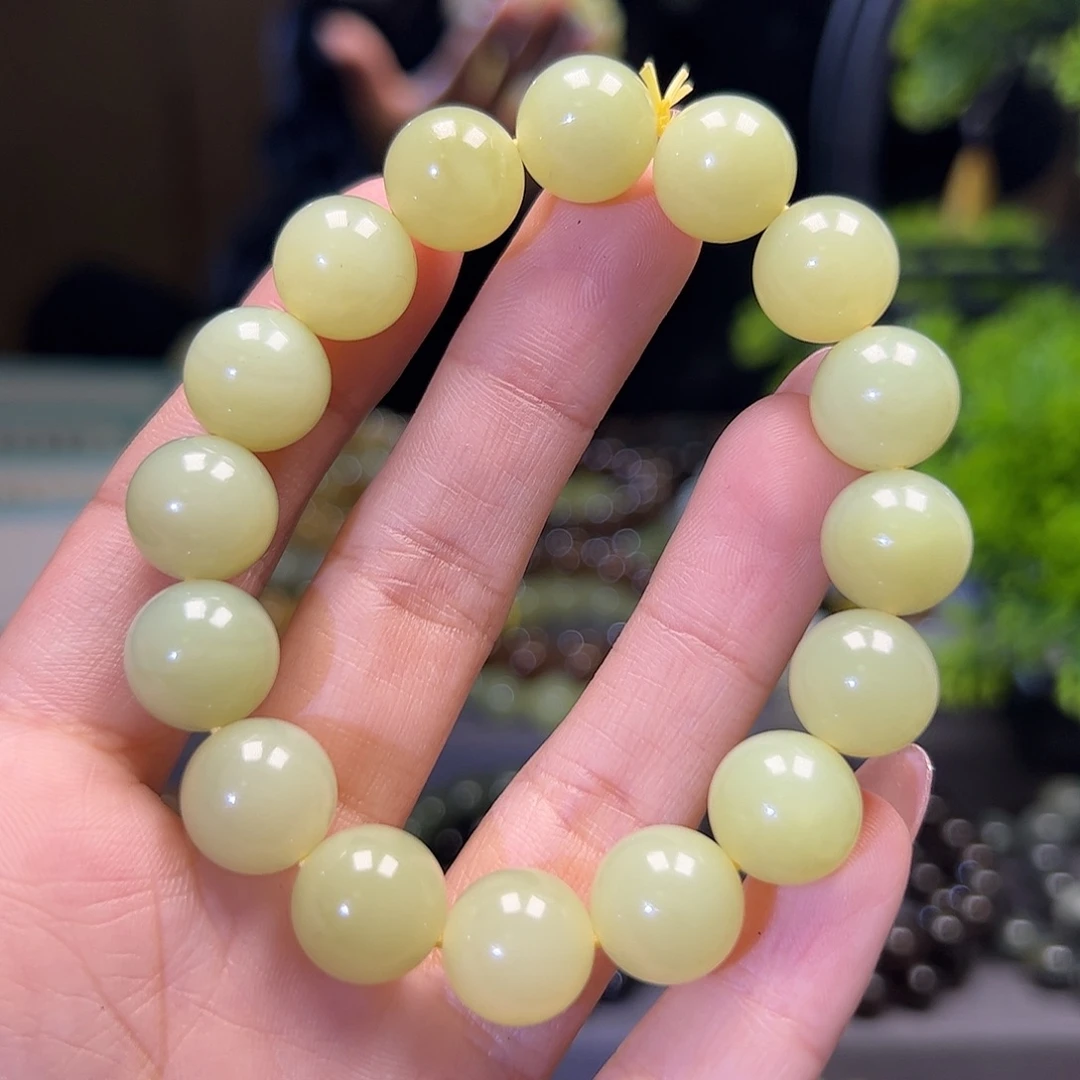 和田玉未镶嵌手串