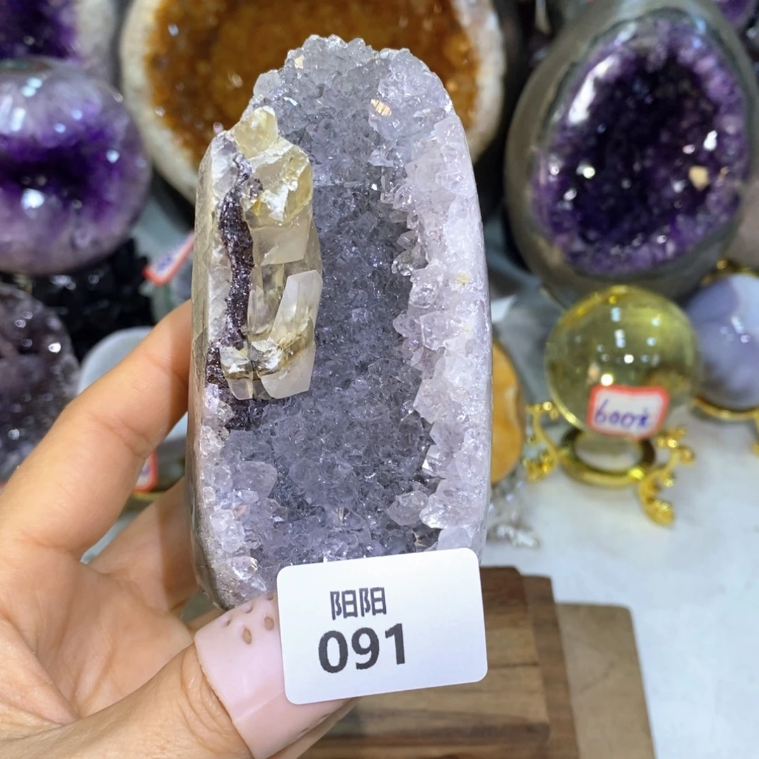 大型摆件（非配饰）未镶嵌水晶