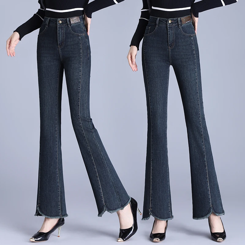 秋季微喇牛仔裤女款爆款2025新款正品流行修身显瘦上档次喇叭裤子