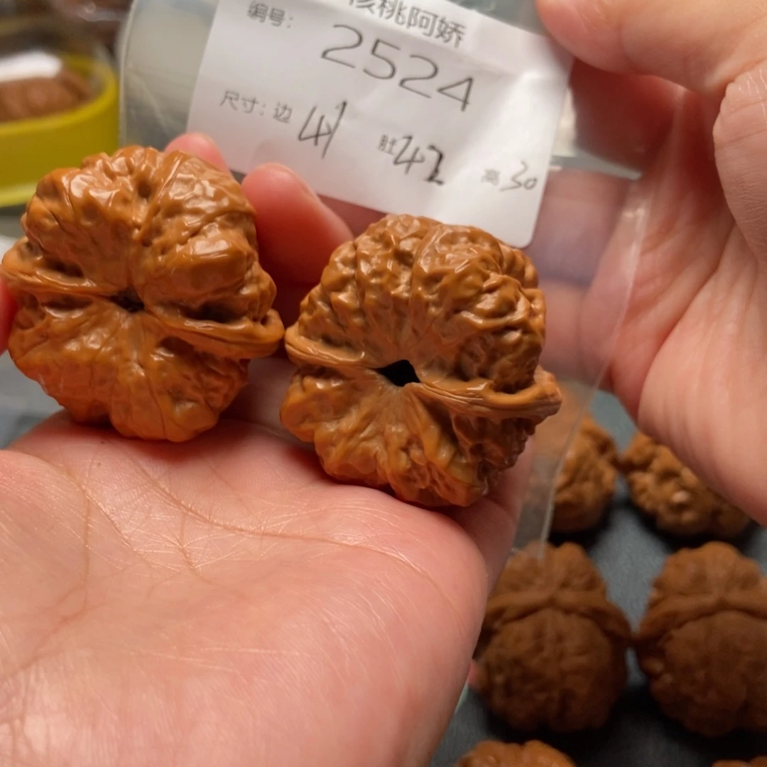 文玩核桃吊坠蛤蟆