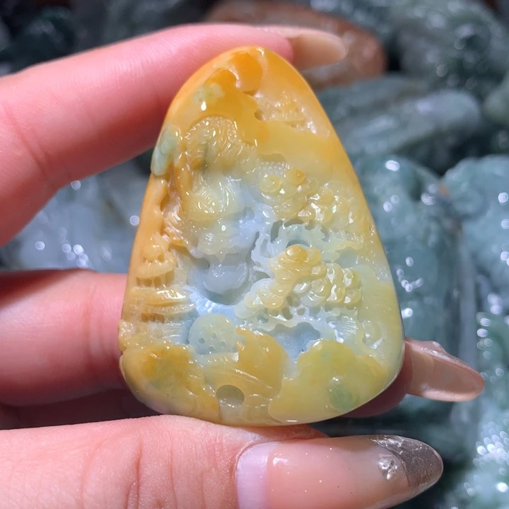 翡翠未镶嵌颈饰保真天然A货翡翠