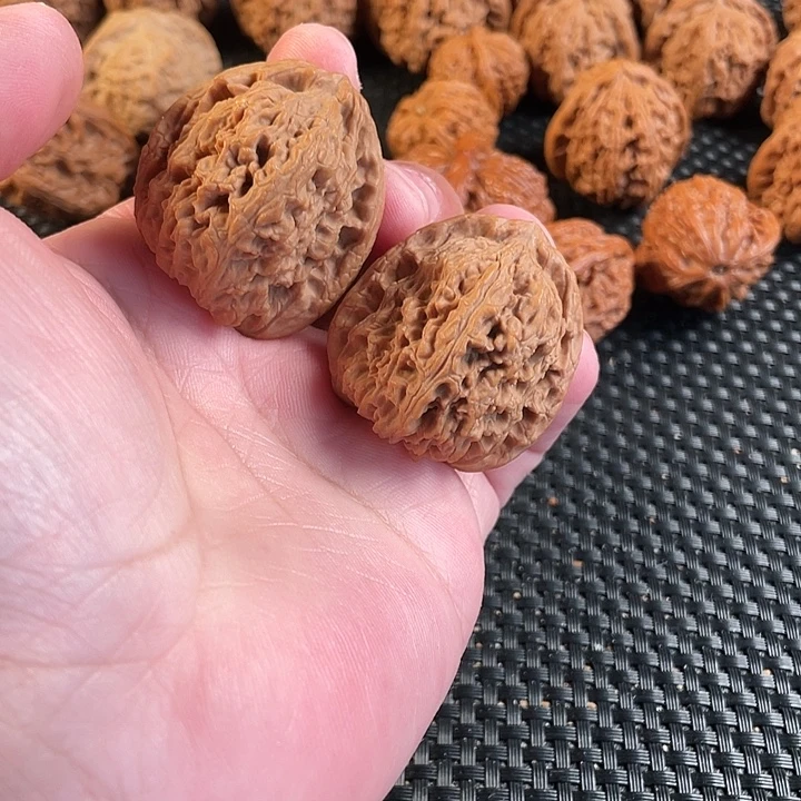把件桃核南疆石39尺