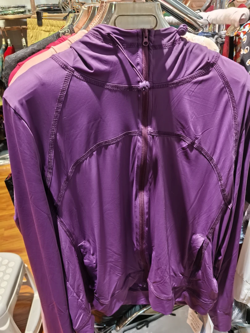 高端简约防晒冰丝上衣