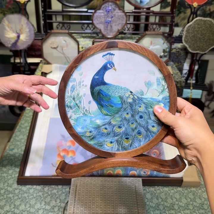 刺绣手工苏绣工艺制作技艺精湛异色