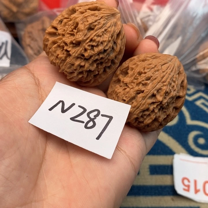 文玩核桃把件核桃